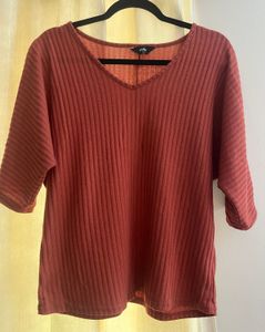Rust Ribbed V-Neck Top