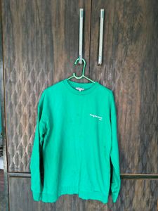 Green sweatshirt for women