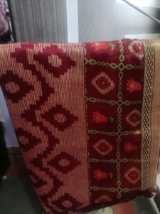 Burgundy &amp; Beige Patterned Saree