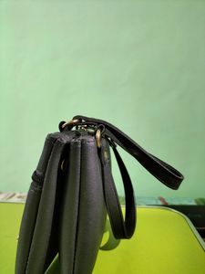 Jimmy Choo first copy Black Purse with sling belt