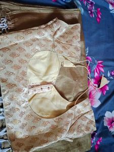 Elegant Gold-toned Saree