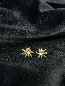 Pure Kundan Set With Free Studs
