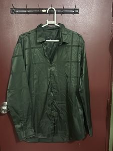 Olive Green Patterned Button-Down