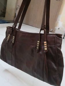08 Handbags