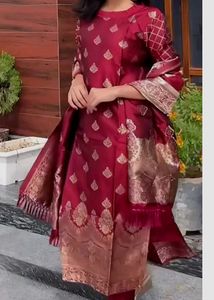 Elegant Ethnic Kurta Set