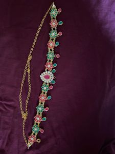 traditional hip chain