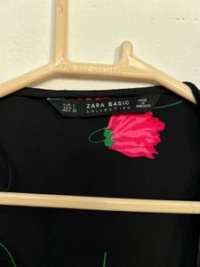 Zara Basic Women’s Wrap Top