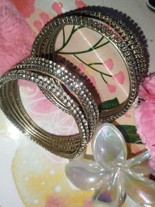 Sparkling Bangle Set