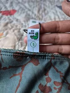 Green Floral Print Midi Skirt (Newme)