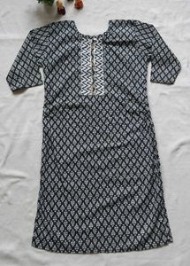 Black &amp; White Kurta Set