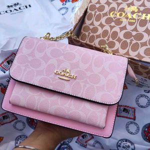 Coach shoulder bag pink 🩷