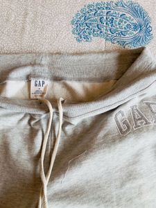 GAP Joggers M Size