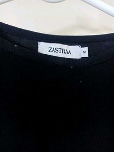 ZASTRAA Black Chic Puff Sleeve Top