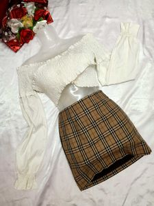 🤍Chic Off-Shoulder Crop Top🤍