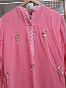 Kurta with flowers