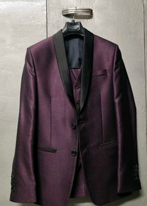 Stylish Purple Suit - Formal Wear