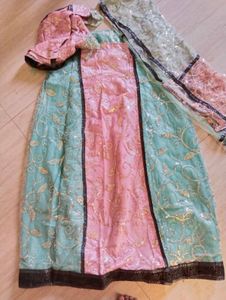 Lehenga Choli .With Net Duptta