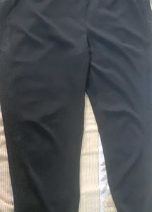 Stretchable Pant With Net Design Black Colour