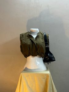 ⋆˚꩜｡ y2k olive green puffed crop vest ⋆˚꩜｡