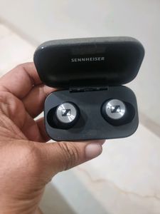 BEST SOUNDING EARPHONES!