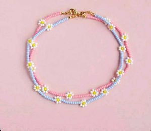 Daisy Beaded Bracelet