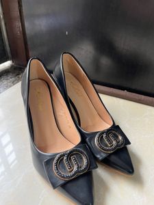 Black Heels with Detail