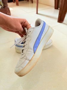 Puma Sneakers