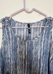 Sleeveless Tank Top