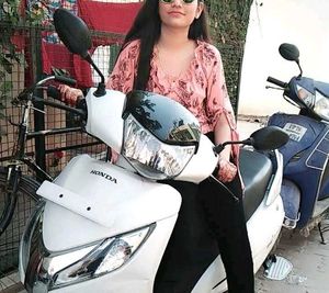 Floral Off-Shoulder Blouse