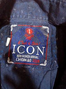 Men&#39;s ICON Long Sleeve Button Down