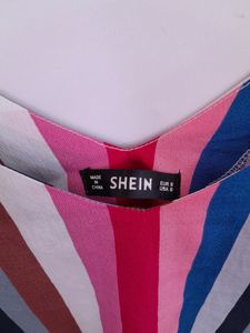 Striped Casual Top (Women)