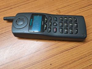 SIEMENS S3 MOBILE PHONE