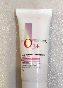 Professional O3+ Face Wash