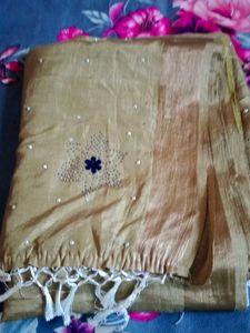 Elegant Gold-toned Saree
