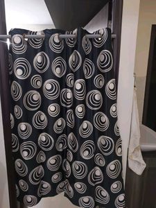 Patterned Curtain Total 9