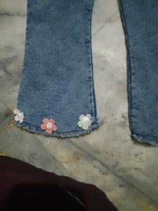 Cute Girls' Flare Jeans top