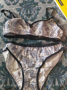 Printed Bra & Panty Set