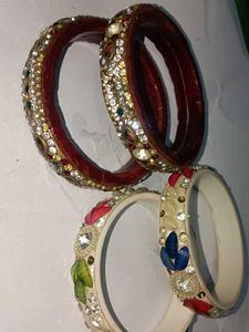 Elegant Bangle Set