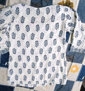 Casual Printed Women White, Light Blue Short Kurti