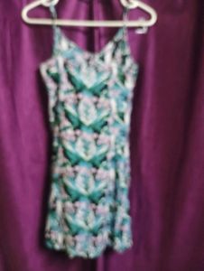 Dress With Adjustable Straps And Zipper On RHS
