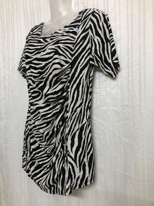 Black &amp; White Short Sleeve Top