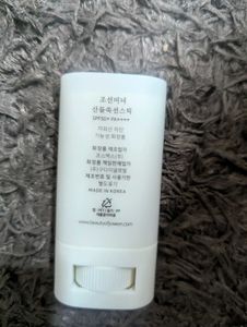 Beauty of Joseon Matte Sun Stick Mugwort + Camelia