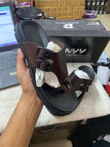Banyy Trendy Brekin Style Slipper
