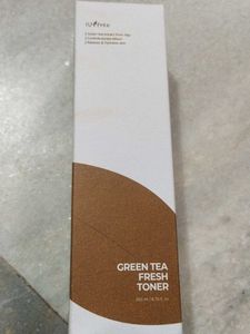 Isntree Green Tea Toner