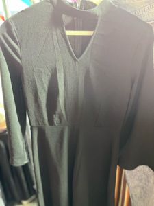 Femella Elegant Black Midi Dress