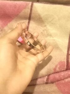 Elegant Bangle Bracelet
