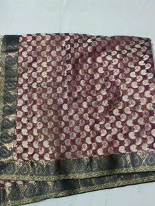 Elegant Maroon Paisley Saree