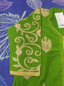 A Beautiful Kurta Set &amp; Dupatta For Wedding Outfit