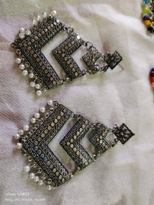 Beautiful Earrings 😍set