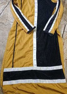 Stylish Mustard &amp; Black Kurta